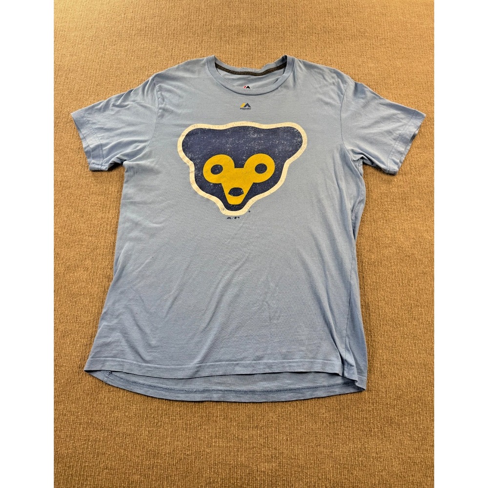 Majestic Chicago Cubs Cubbie Men's Large T-Shirt MLB Logo Triple Peak Light Blue